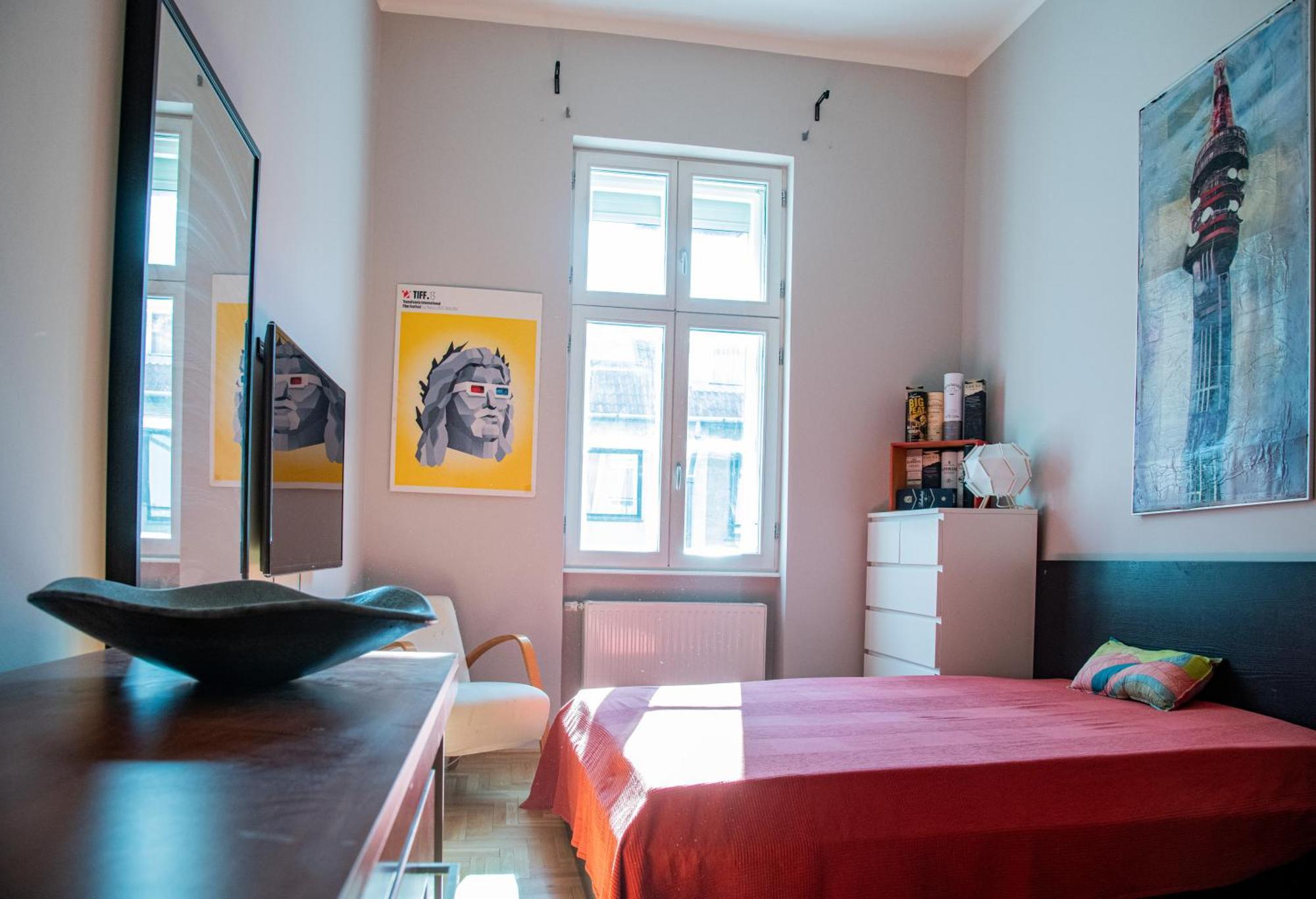 Apartament Stylishly Decorated In Great Location *