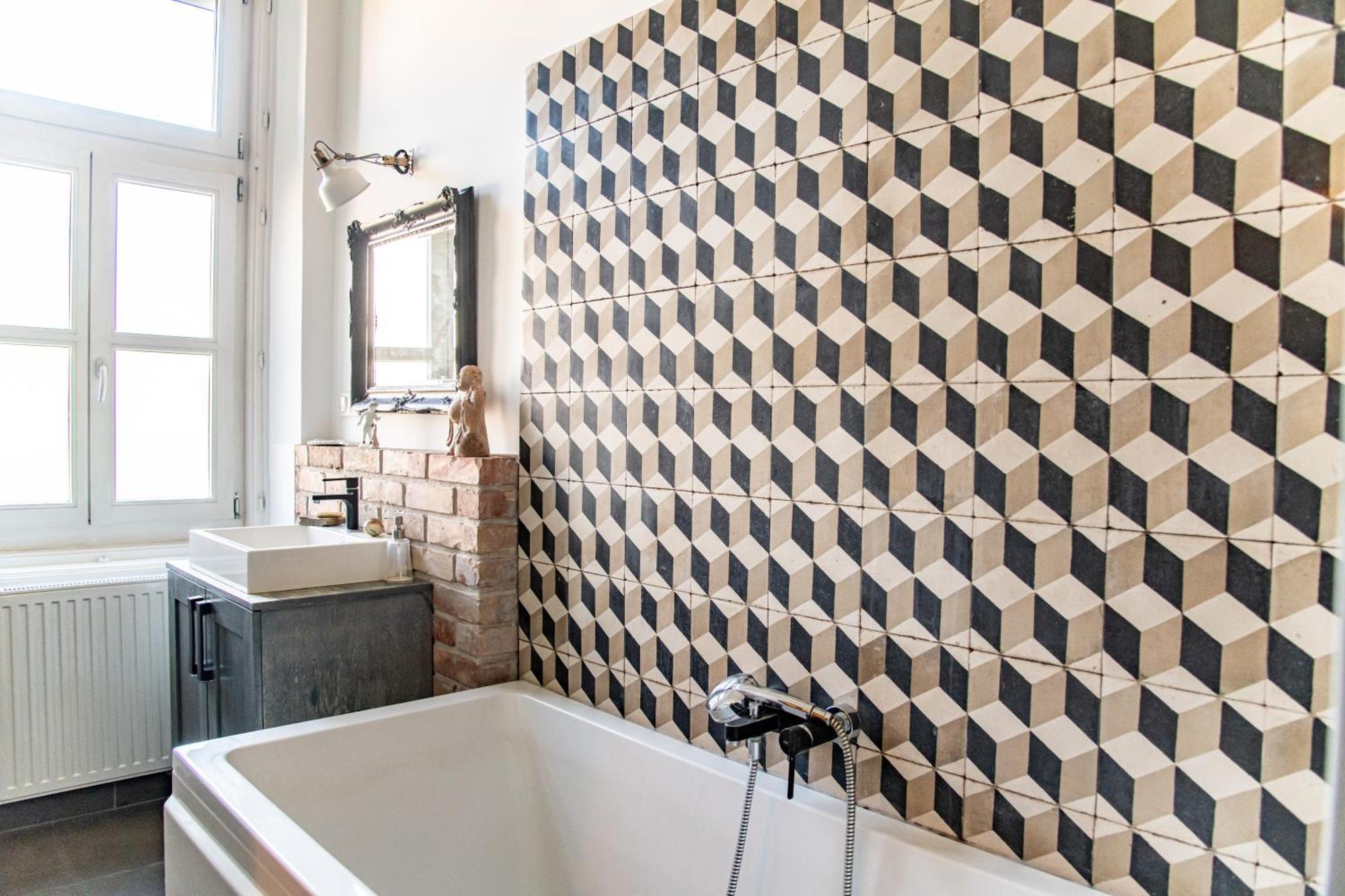 Stylishly Decorated In Great Location Apartament *